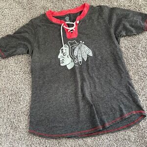 Kids Chicago Blackhawks Lace Up‎ Short Sleeve T Shirt XL XG TG 16 18